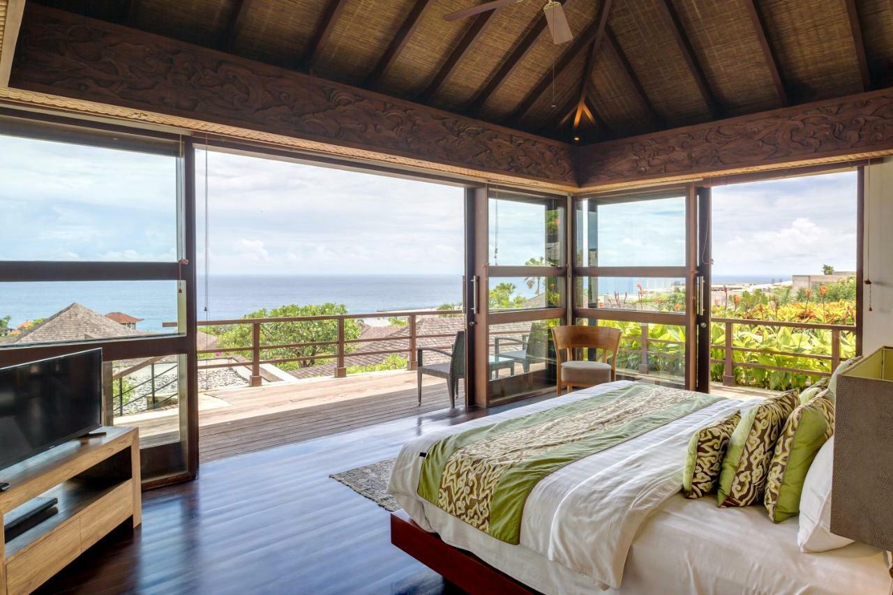 Forever Bali Villas นูซาดูอา ภายนอก รูปภาพ