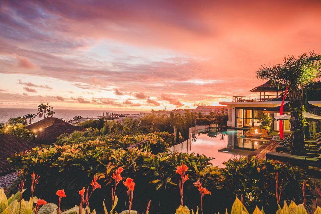 Forever Bali Villas นูซาดูอา ภายนอก รูปภาพ