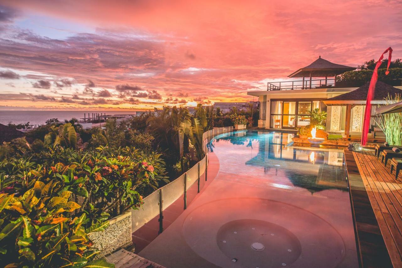 Forever Bali Villas นูซาดูอา ภายนอก รูปภาพ