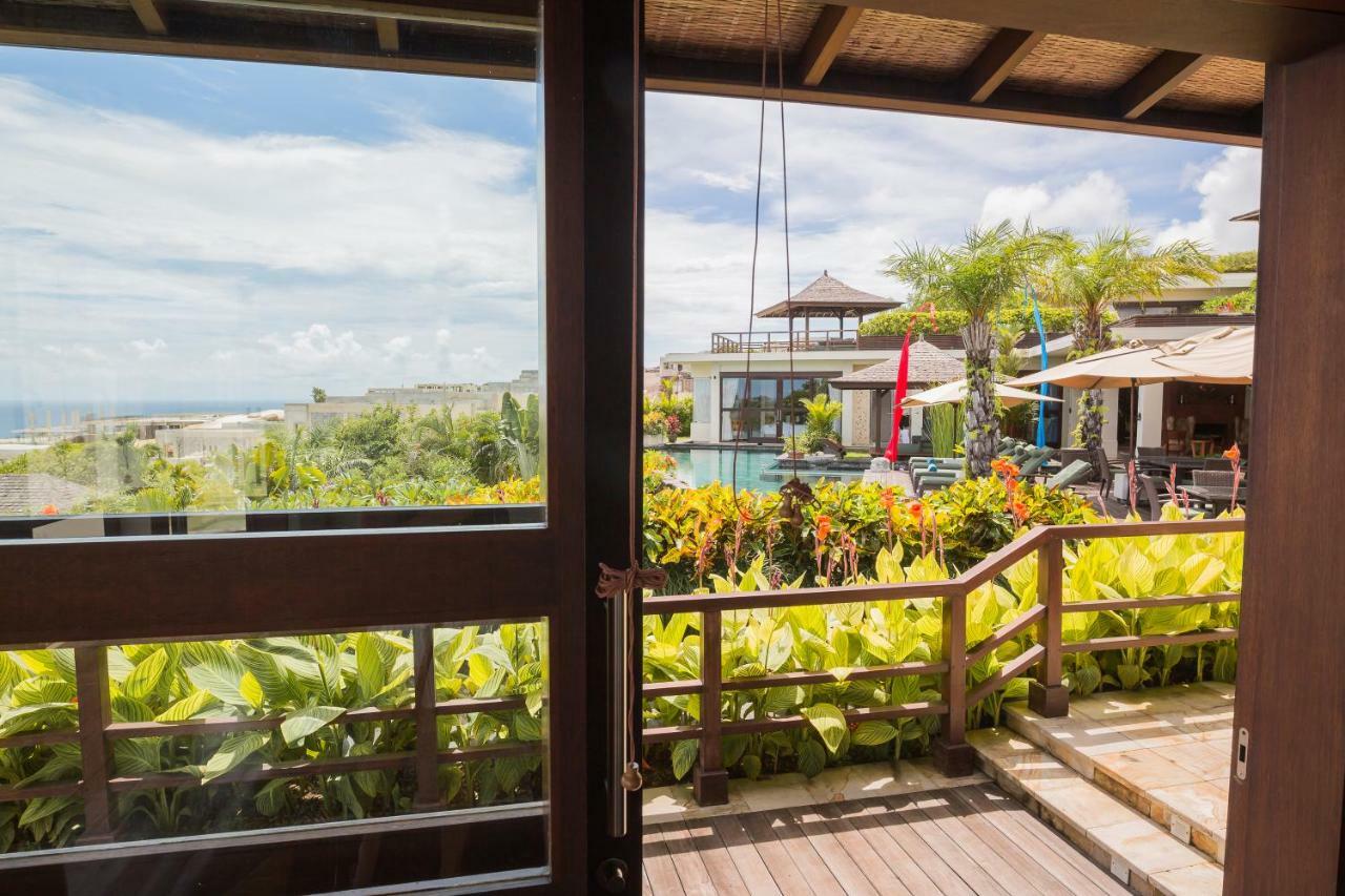 Forever Bali Villas นูซาดูอา ภายนอก รูปภาพ