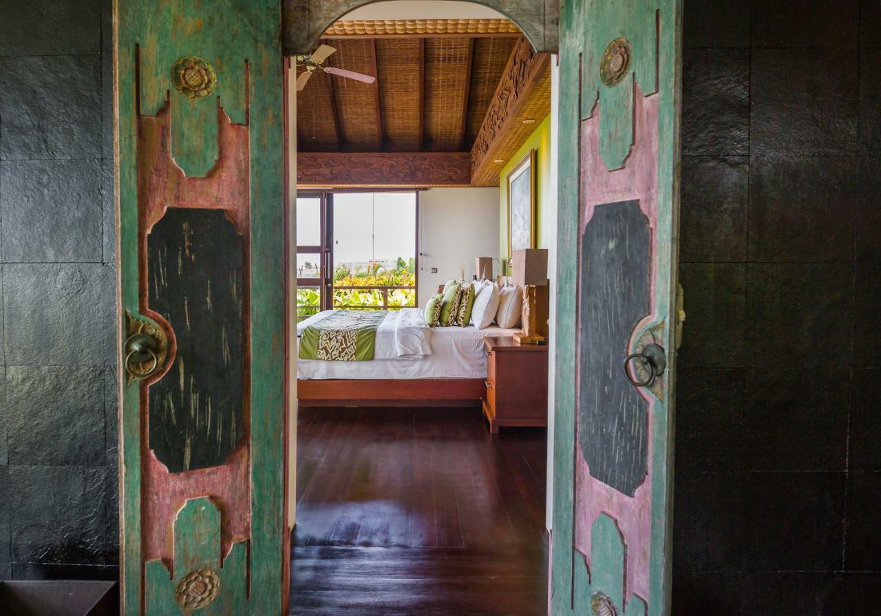 Forever Bali Villas นูซาดูอา ภายนอก รูปภาพ
