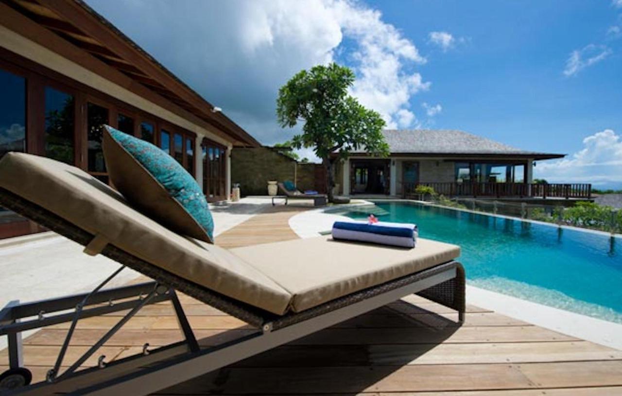 Forever Bali Villas นูซาดูอา ภายนอก รูปภาพ