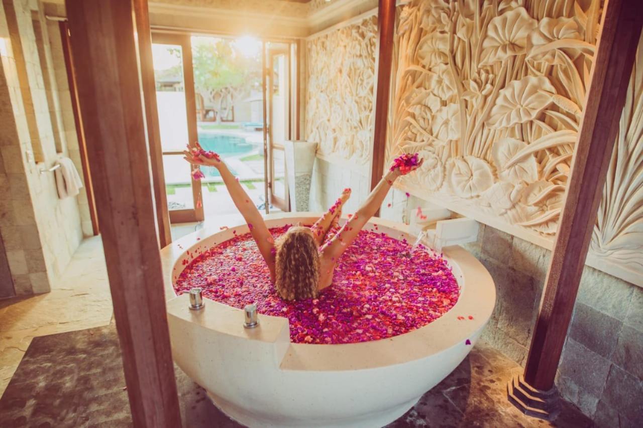 Forever Bali Villas นูซาดูอา ภายนอก รูปภาพ