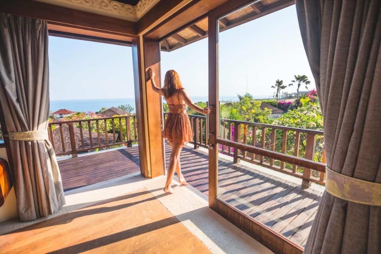 Forever Bali Villas นูซาดูอา ภายนอก รูปภาพ