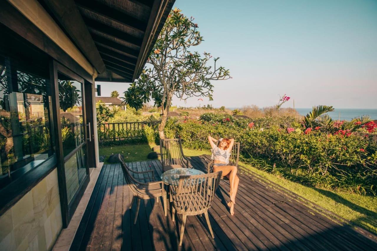 Forever Bali Villas นูซาดูอา ภายนอก รูปภาพ